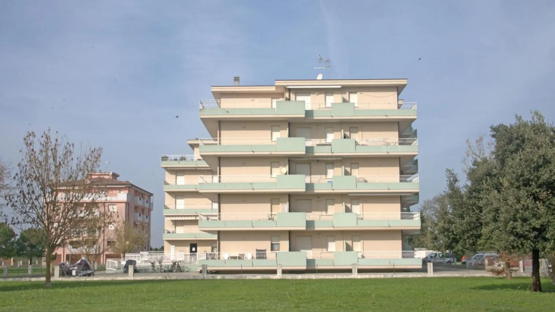 Nice Studio With Common Swimming Pool In Caorle Italy