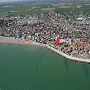 Apartment Penthouse Attico Mara, Caorle